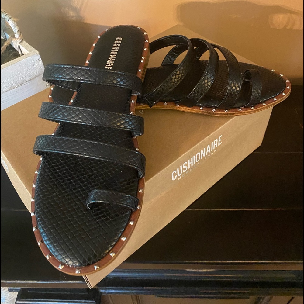Black sandals NEW